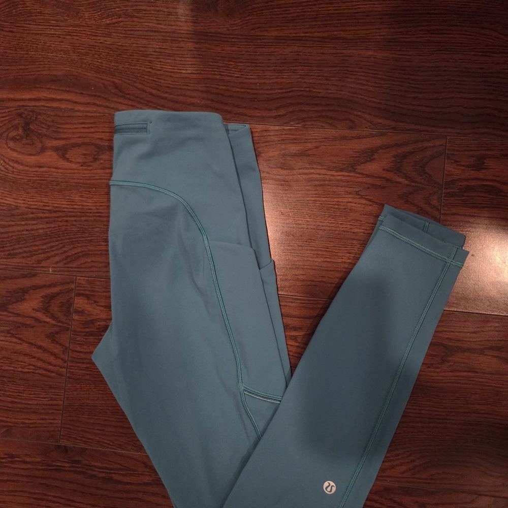 Lululemon Fast and Free Teal Leggings with Logo 5 pockets